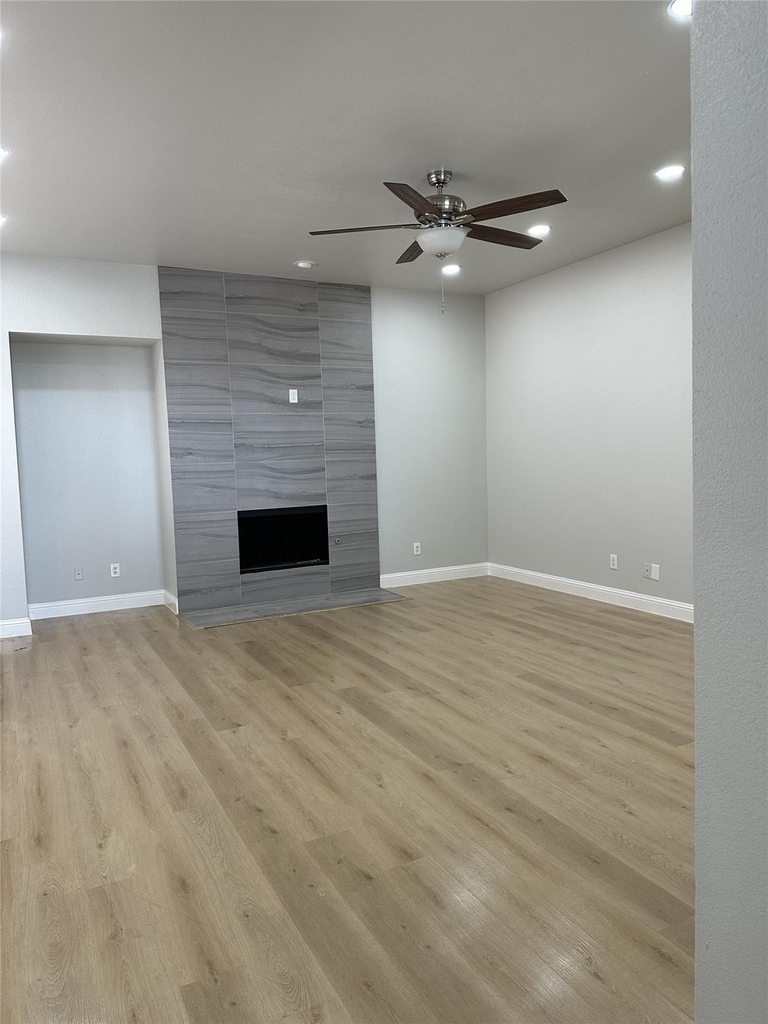 3160 Delaford Drive - Photo 9