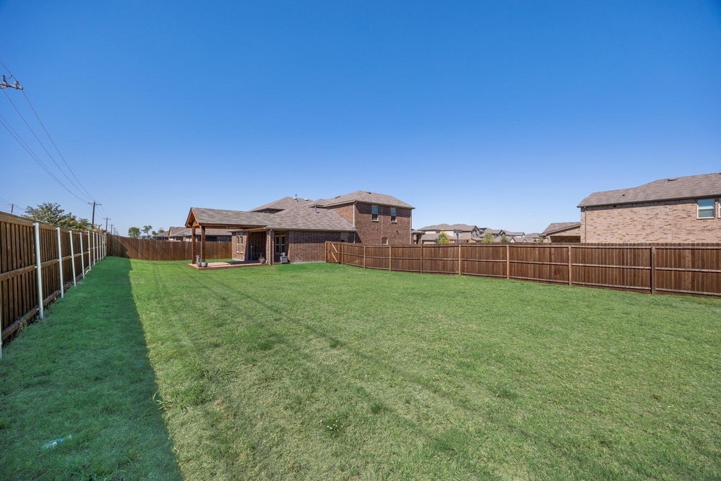 1701 Elm Fork Bend - Photo 20