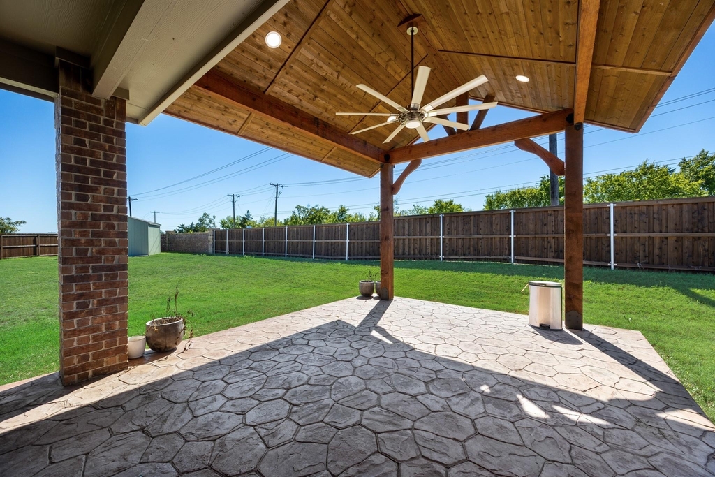 1701 Elm Fork Bend - Photo 1