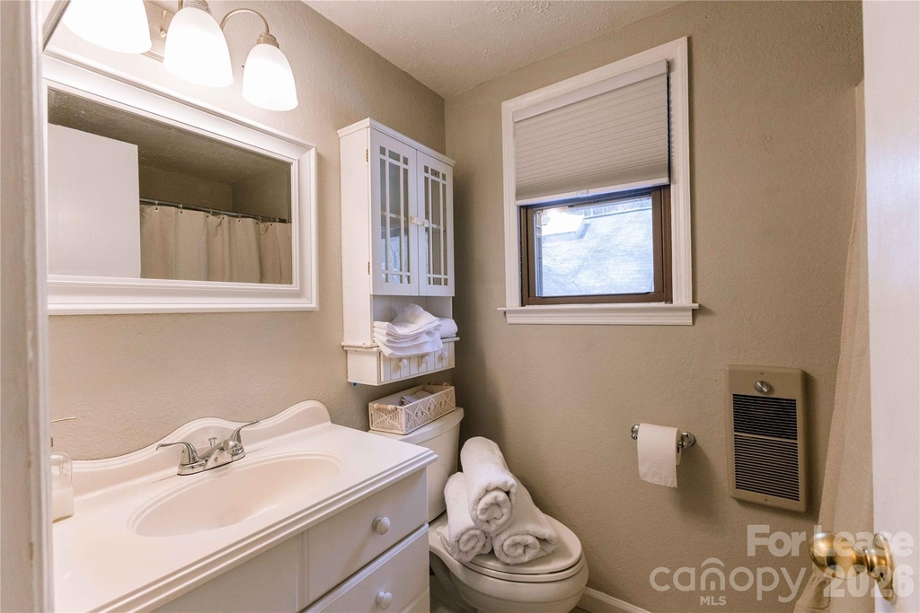 919 N Country Club Drive - Photo 15