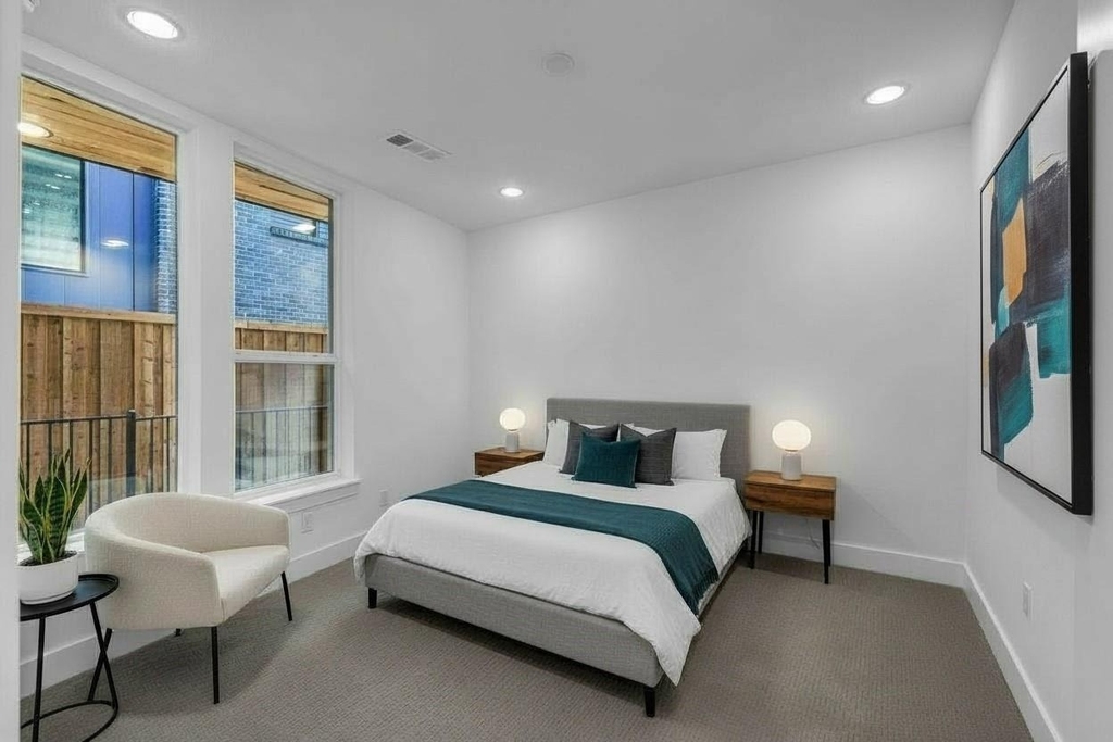 426 W 9th Street - Photo 23