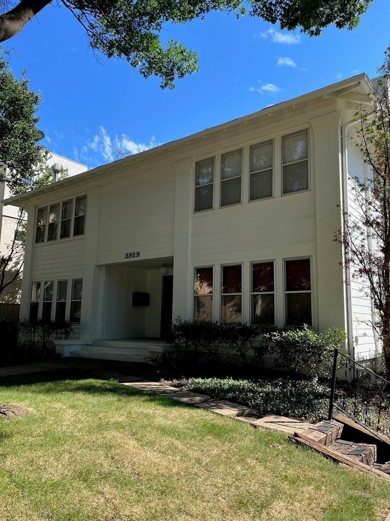 3929 Gilbert Avenue - Photo 11