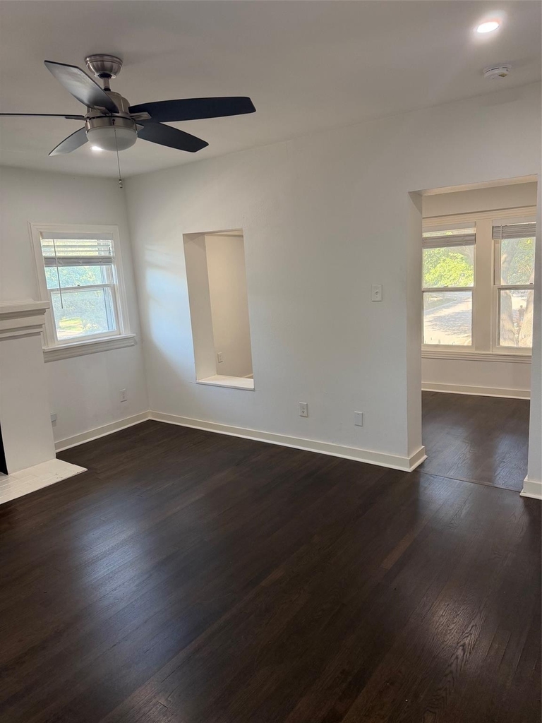 3929 Gilbert Avenue - Photo 2