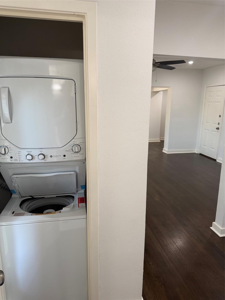 3929 Gilbert Avenue - Photo 6