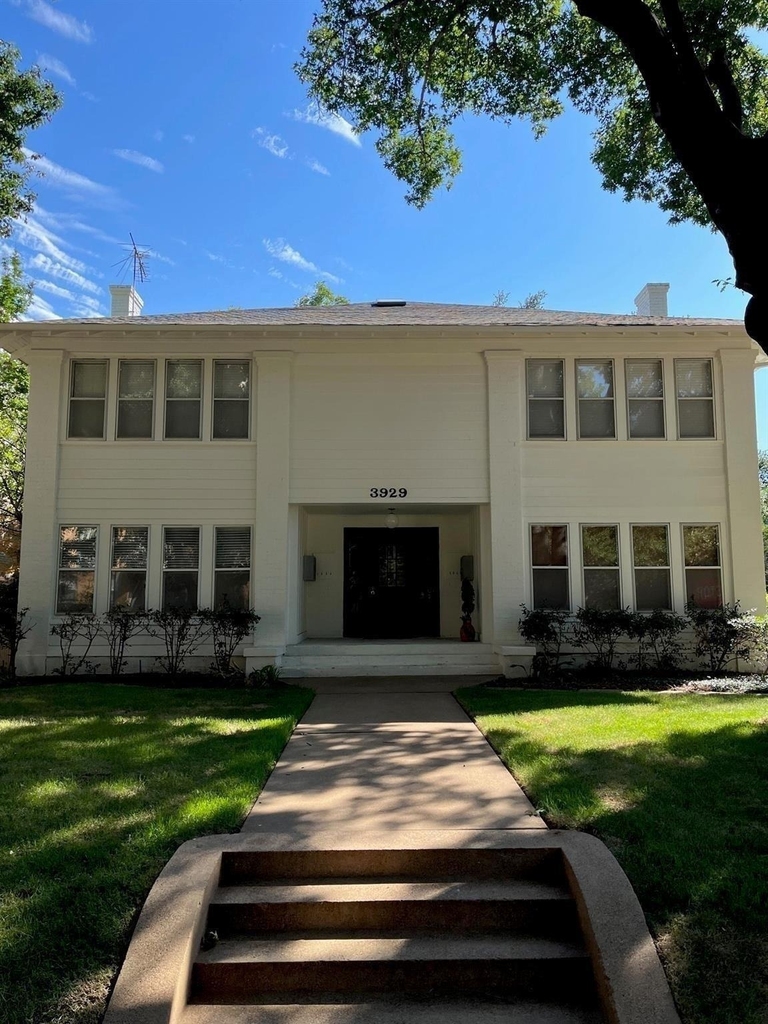 3929 Gilbert Avenue - Photo 1