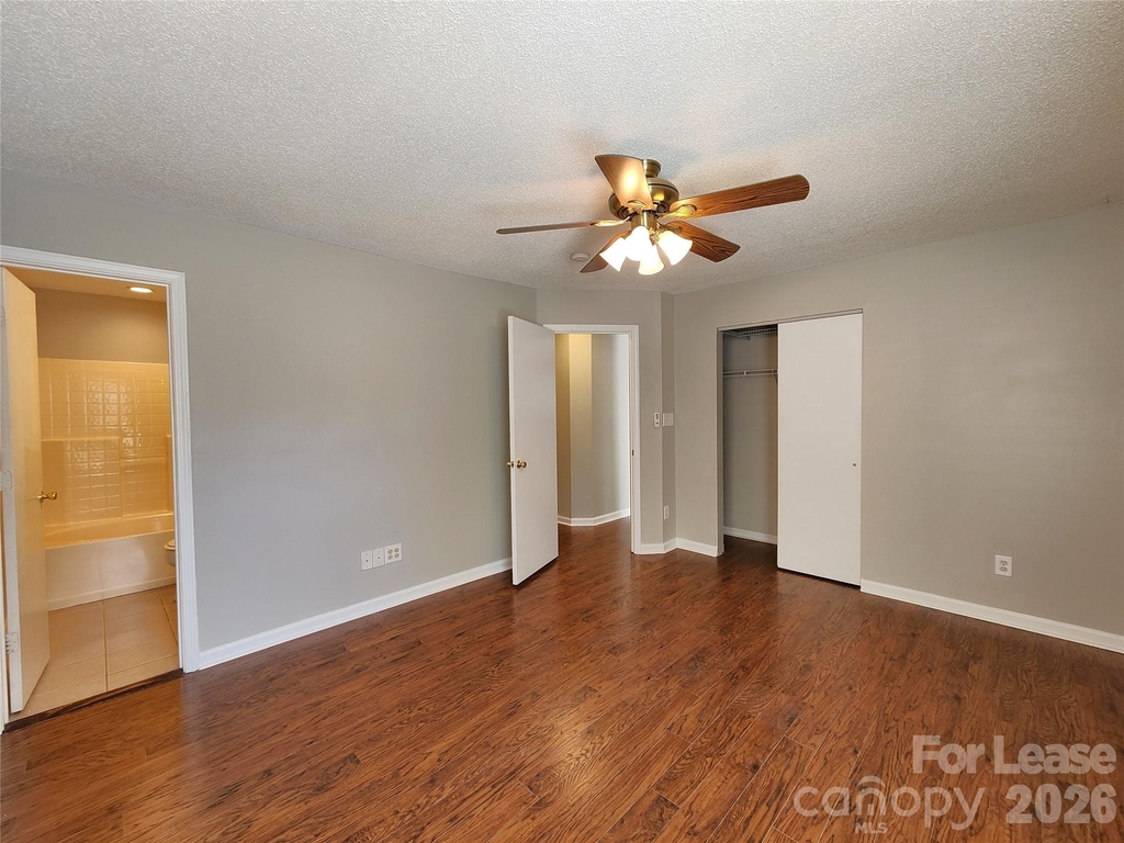 3058 Champion Lane Sw - Photo 6