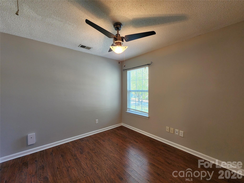 3058 Champion Lane Sw - Photo 10