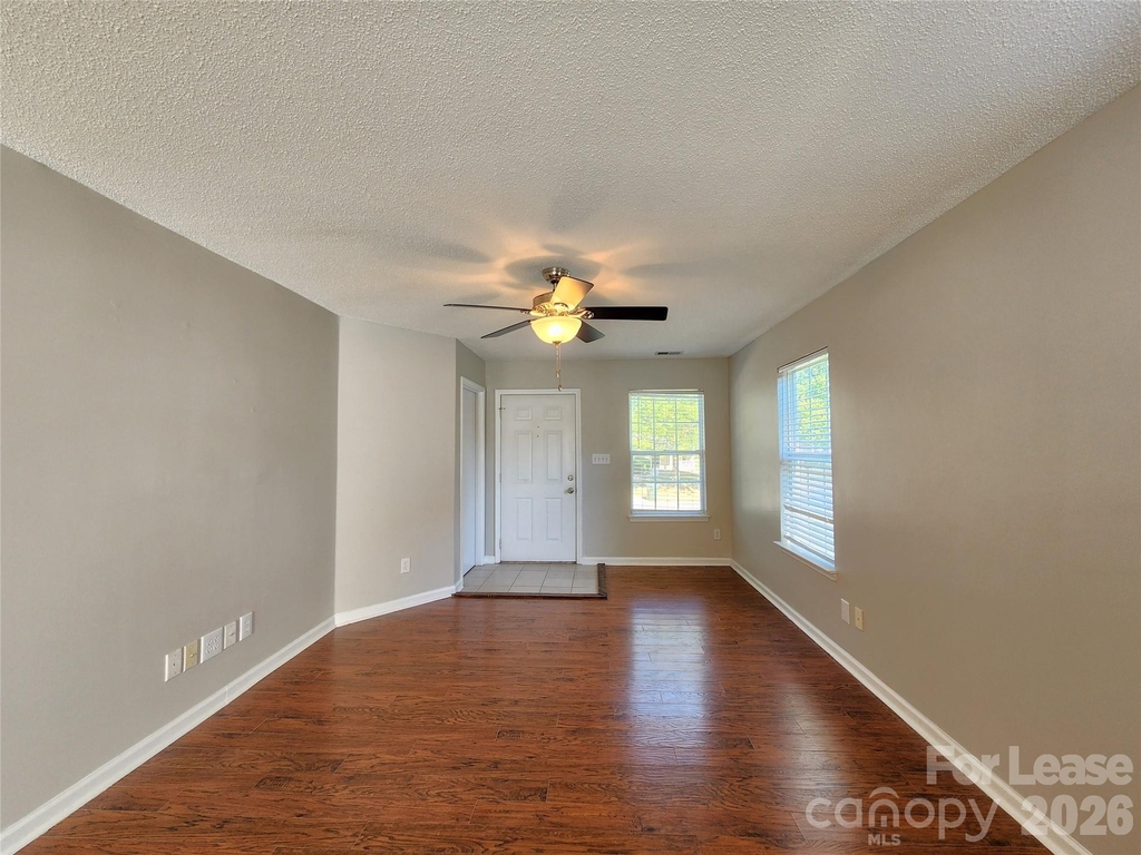 3058 Champion Lane Sw - Photo 1