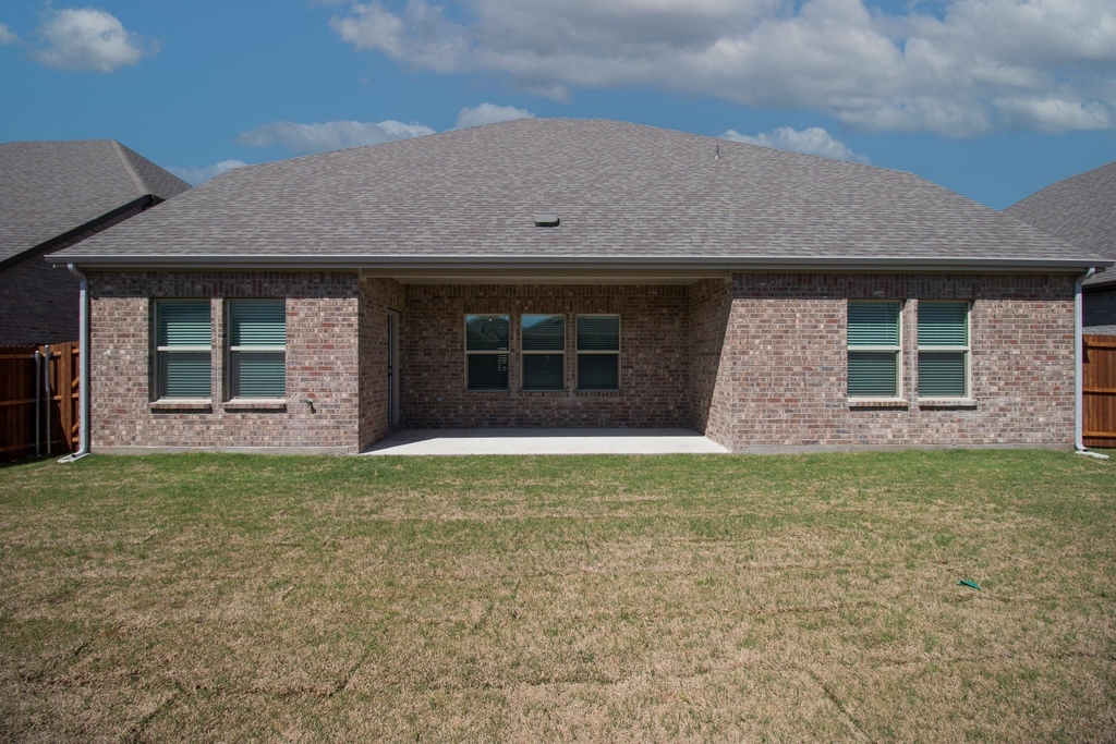 1202 Sweetleaf Street - Photo 33