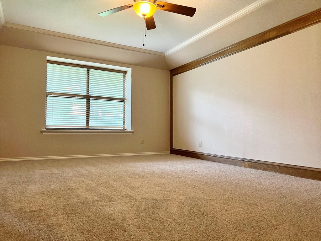 932 Old Mill Circle - Photo 5