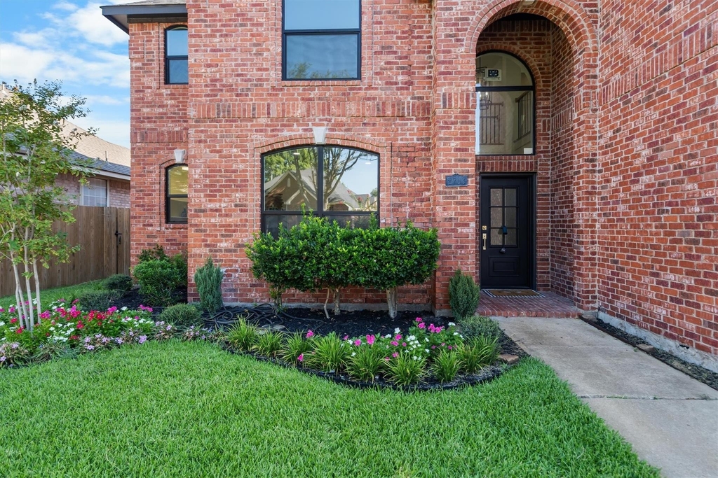 2706 Summerwood Court - Photo 7