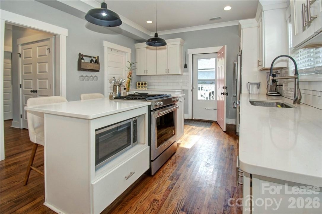1416 Parkwood Avenue - Photo 3