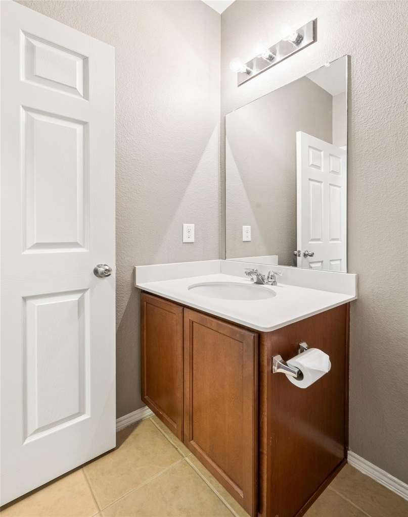 409 Mariscal Place - Photo 23