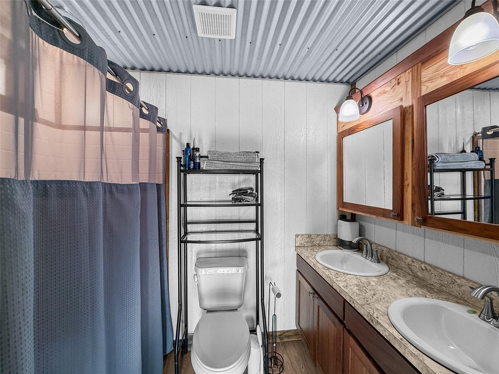 1001 County Road 1350 - Photo 7