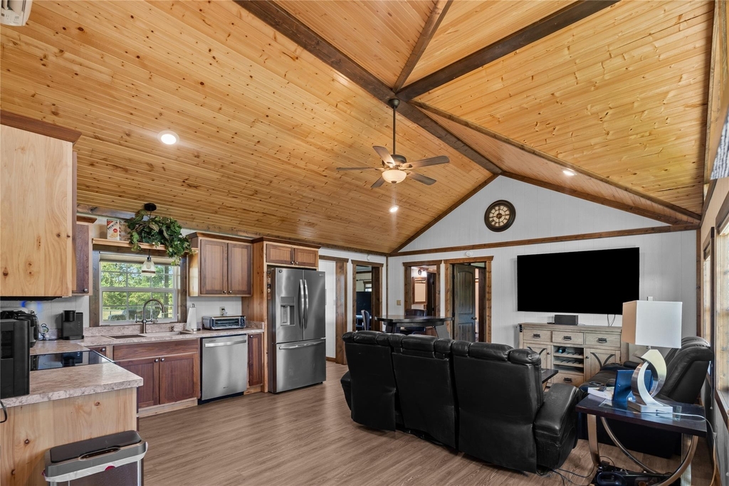 1001 County Road 1350 - Photo 0