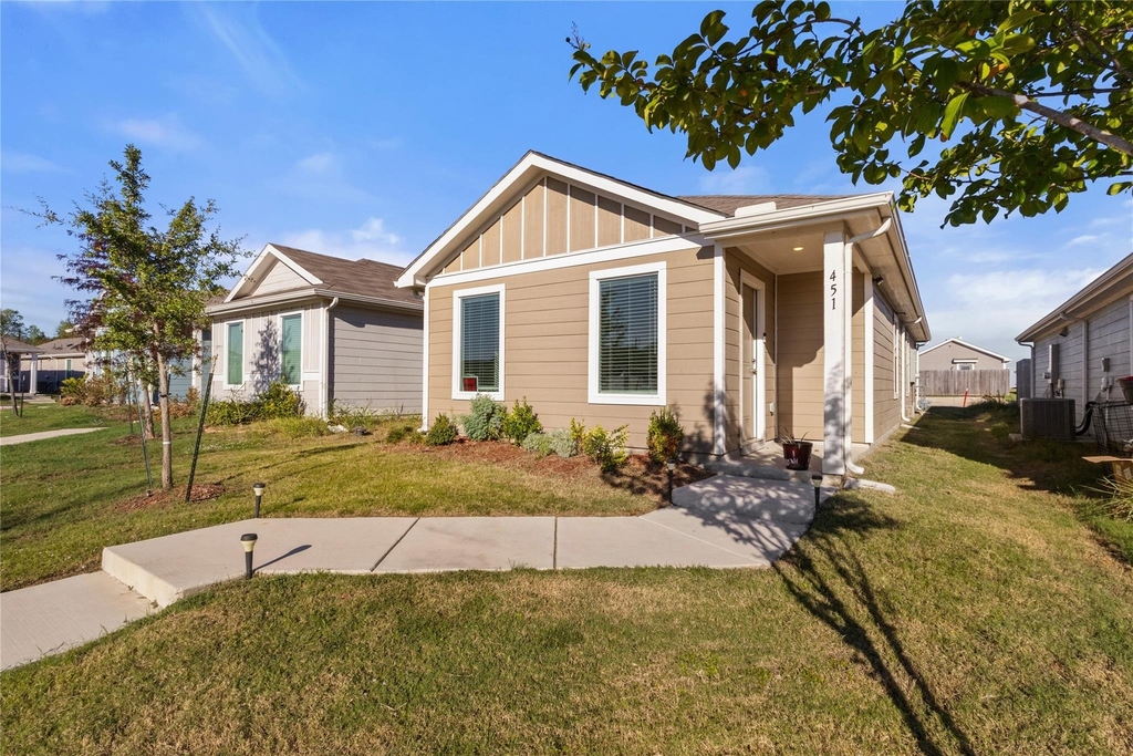 451 Eagle Wind Way - Photo 1