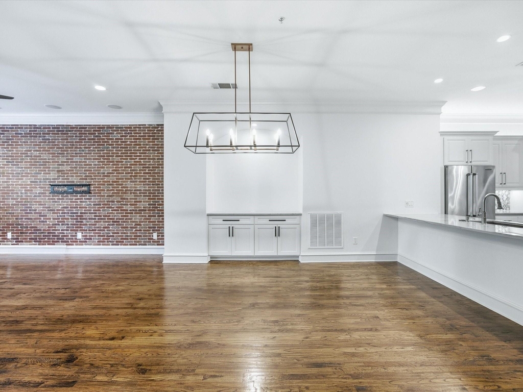 163 Summit Avenue - Photo 6
