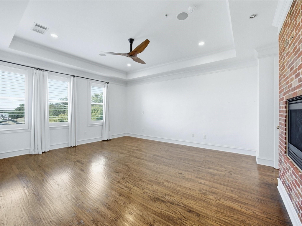 163 Summit Avenue - Photo 15