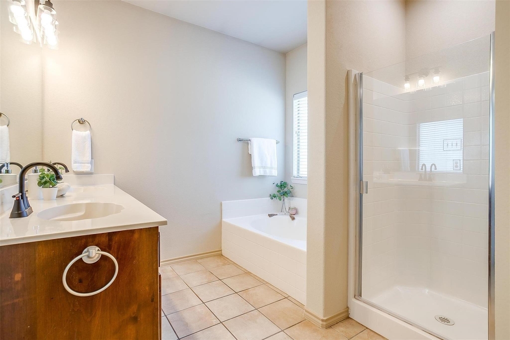 1136 Roping Reins Way - Photo 14