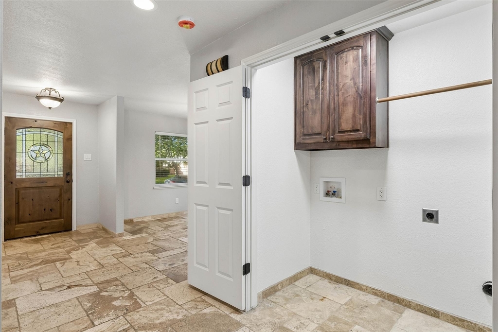 921 Harvest Glen Drive - Photo 8