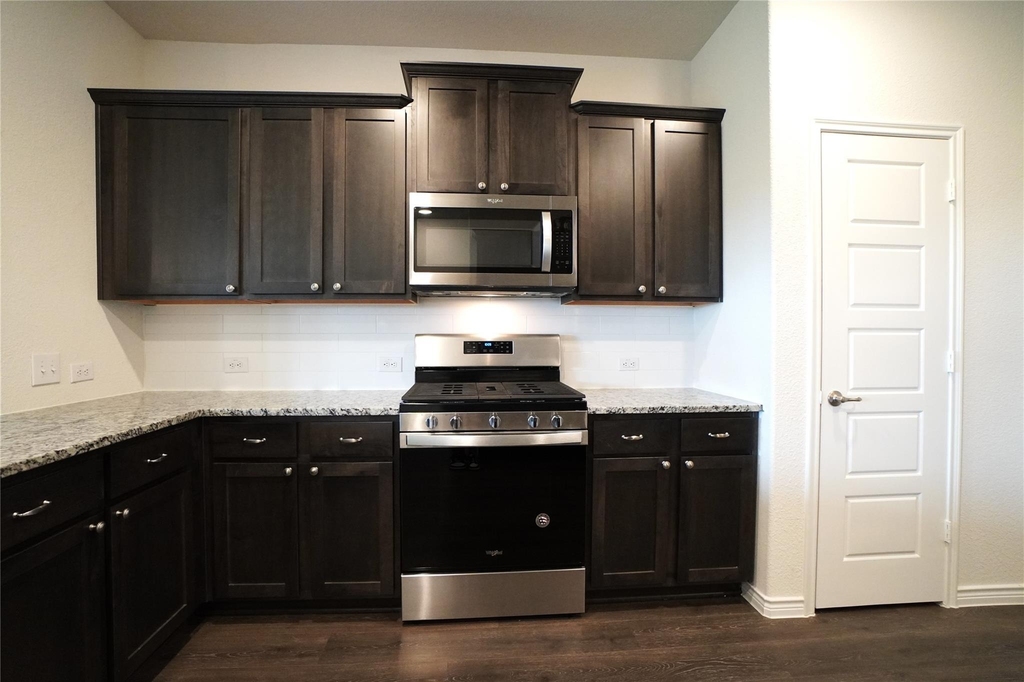 476 Declaration Way - Photo 10
