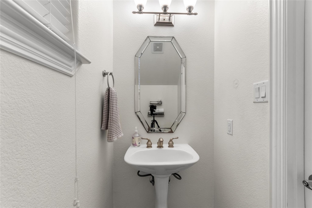 5639 Ellsworth Avenue - Photo 24