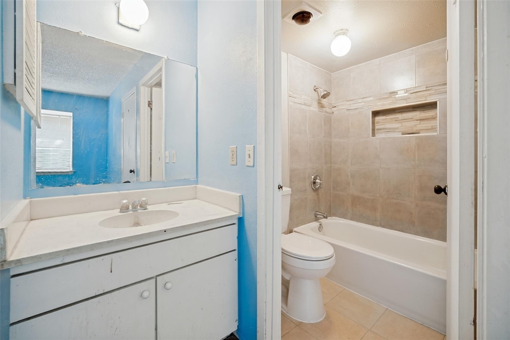 11916 Leisure Drive - Photo 12