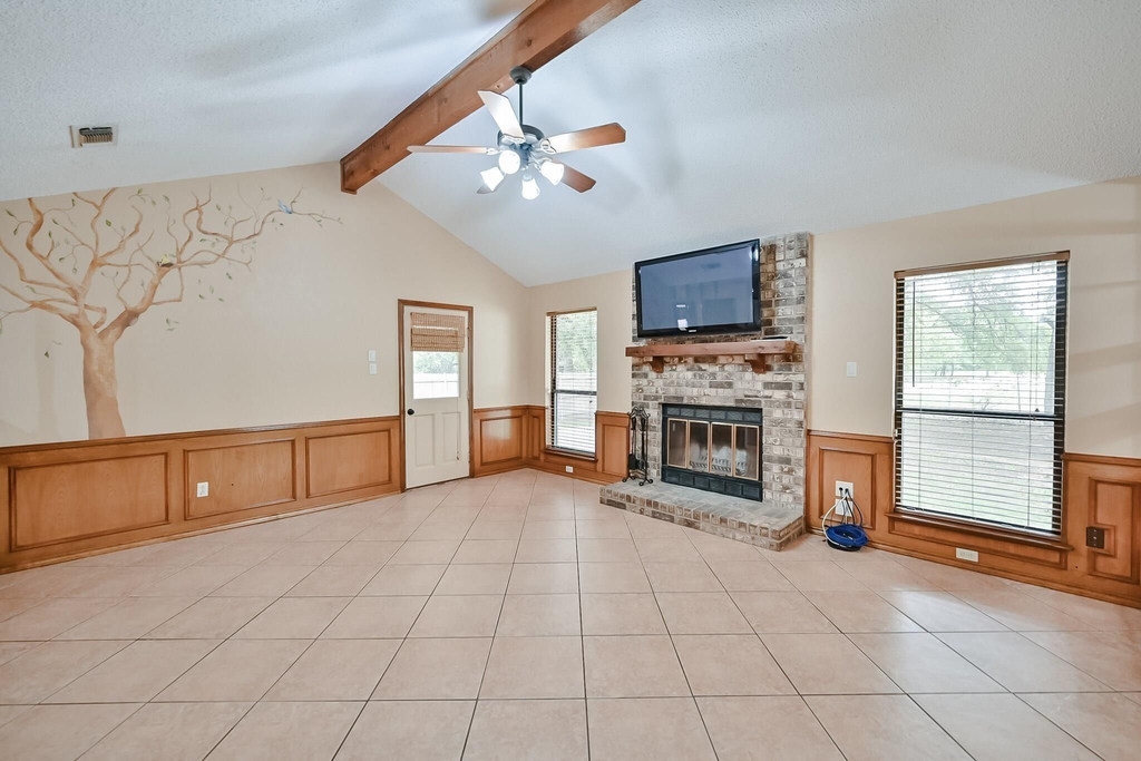 104 Hilltop Drive - Photo 1