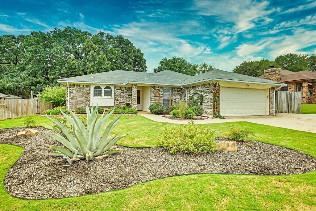 104 Hilltop Drive - Photo 0