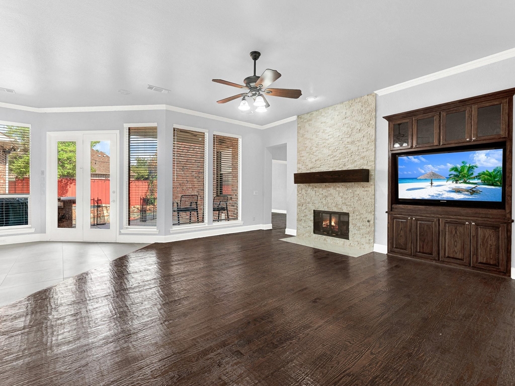 10222 Plainsman Lane - Photo 11
