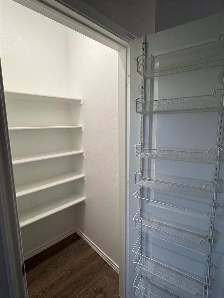6104 Primrose Road - Photo 8