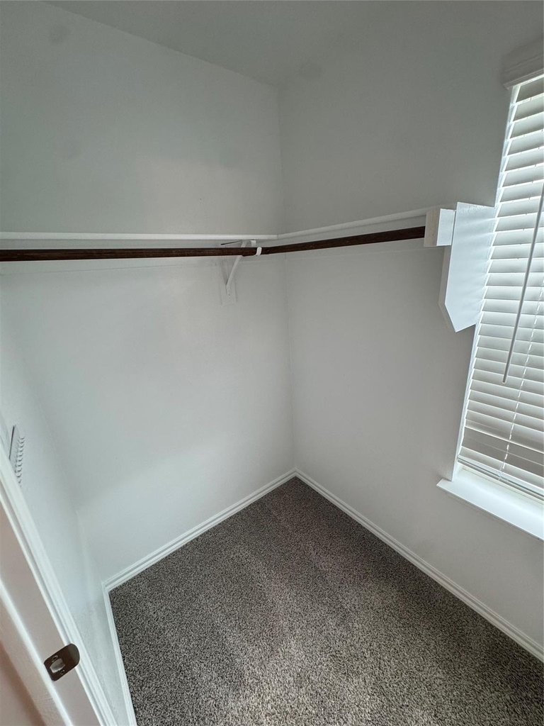 6104 Primrose Road - Photo 18