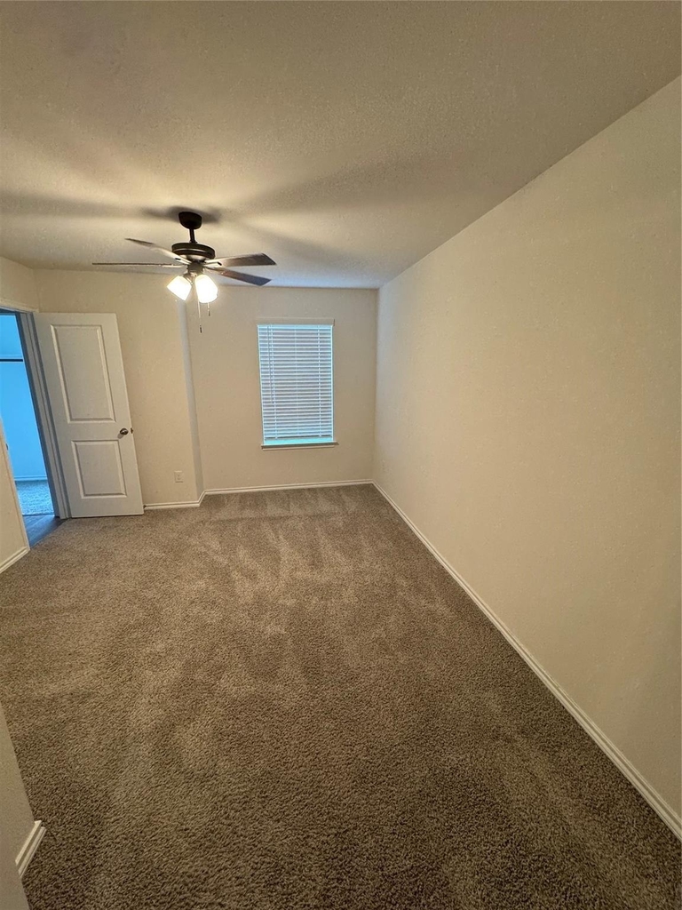 6104 Primrose Road - Photo 15