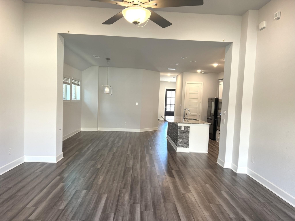 352 Foxthorne Way - Photo 10