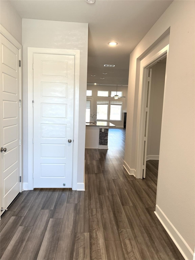 352 Foxthorne Way - Photo 2