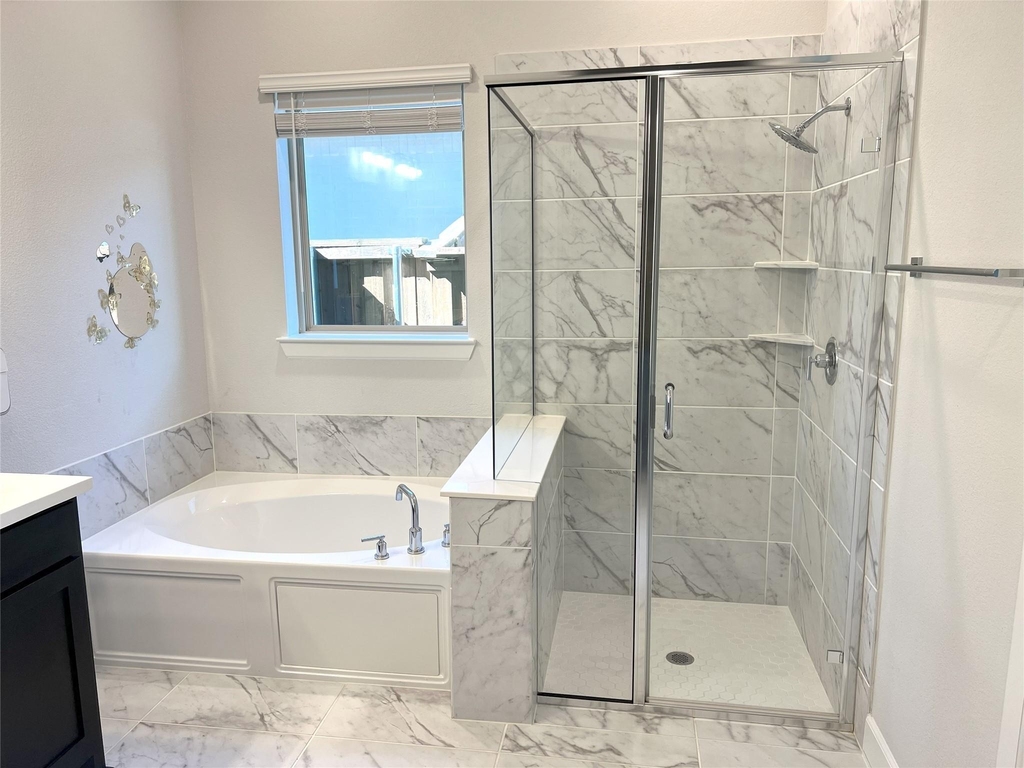 352 Foxthorne Way - Photo 15