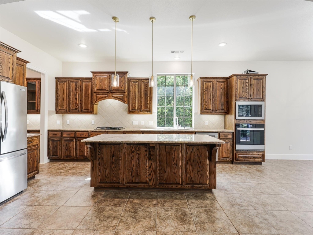 800 Camden Way - Photo 8