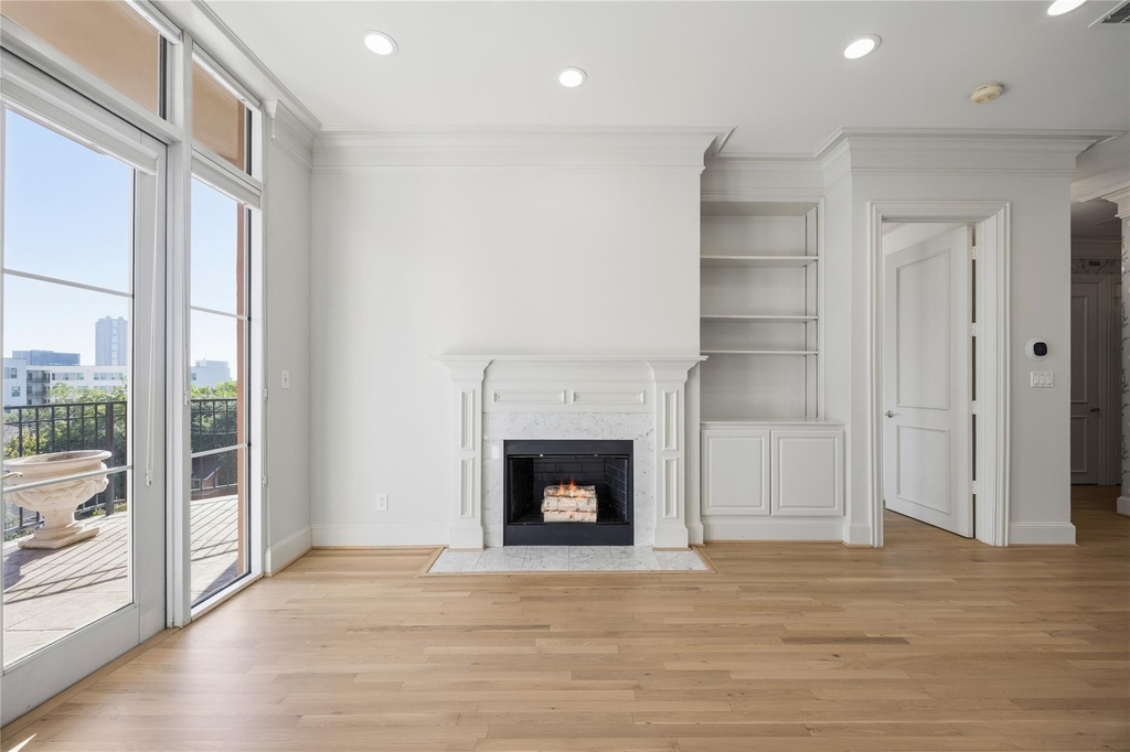 3535 Gillespie Street - Photo 4