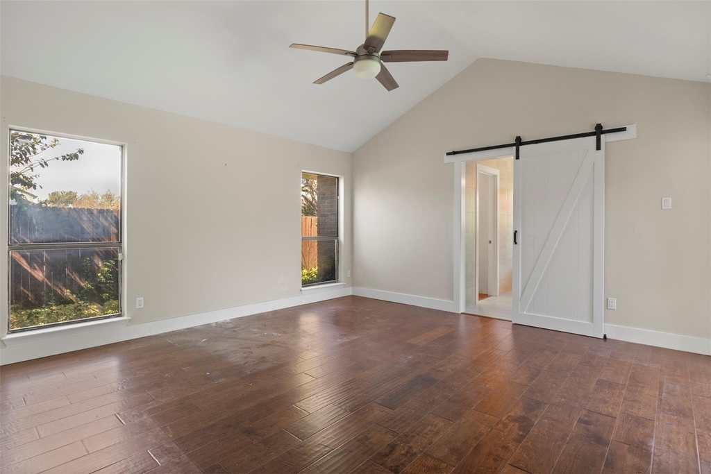 5509 Anglebluff Place - Photo 13