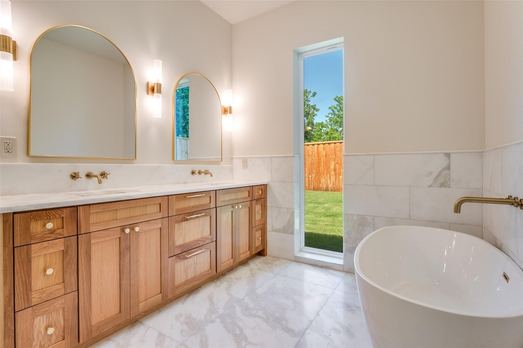 4207 Bonham Street - Photo 16