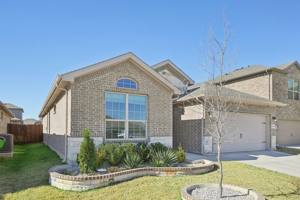 14005 Medusa Drive - Photo 2