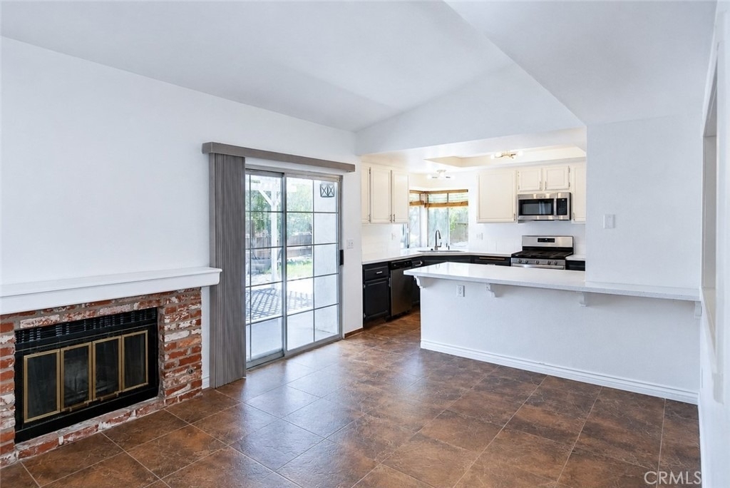 42375 Carino - Photo 3