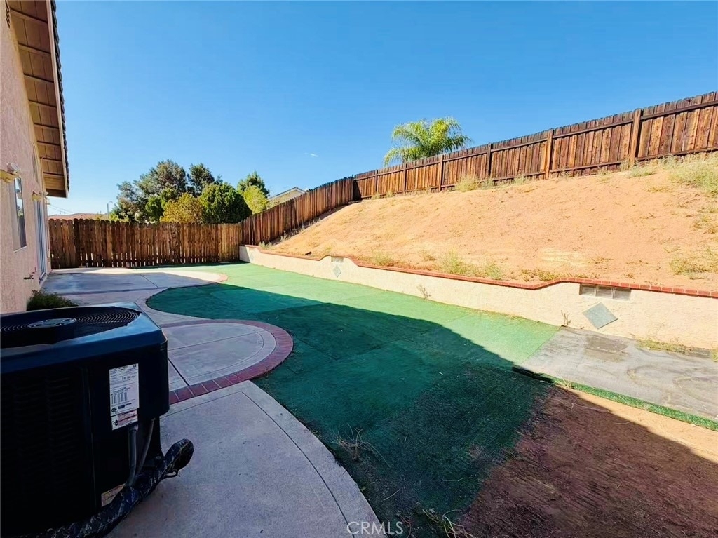 21416 Blossom Hill Ln - Photo 18
