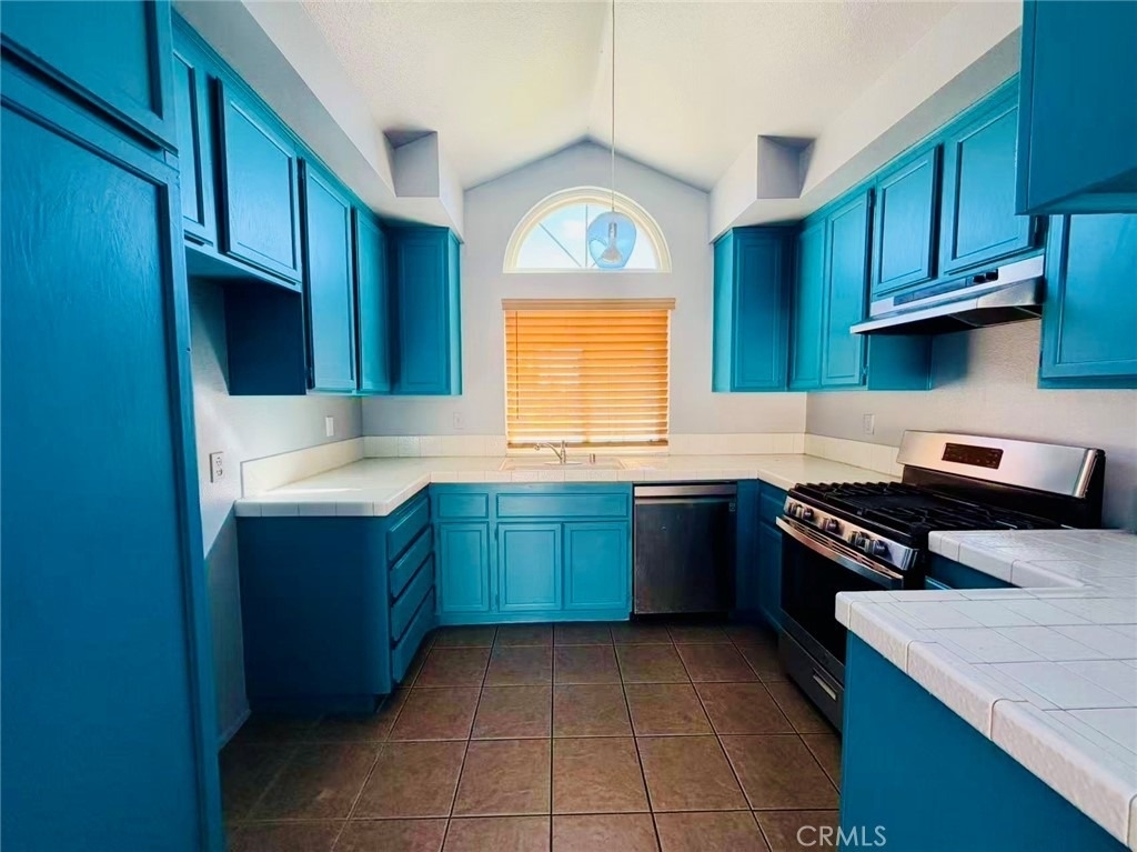 21416 Blossom Hill Ln - Photo 5