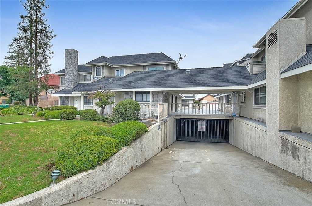 114 N Atlantic Boulevard - Photo 2