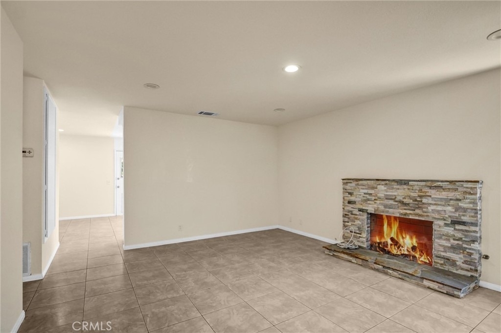 13645 Tucker Avenue - Photo 2