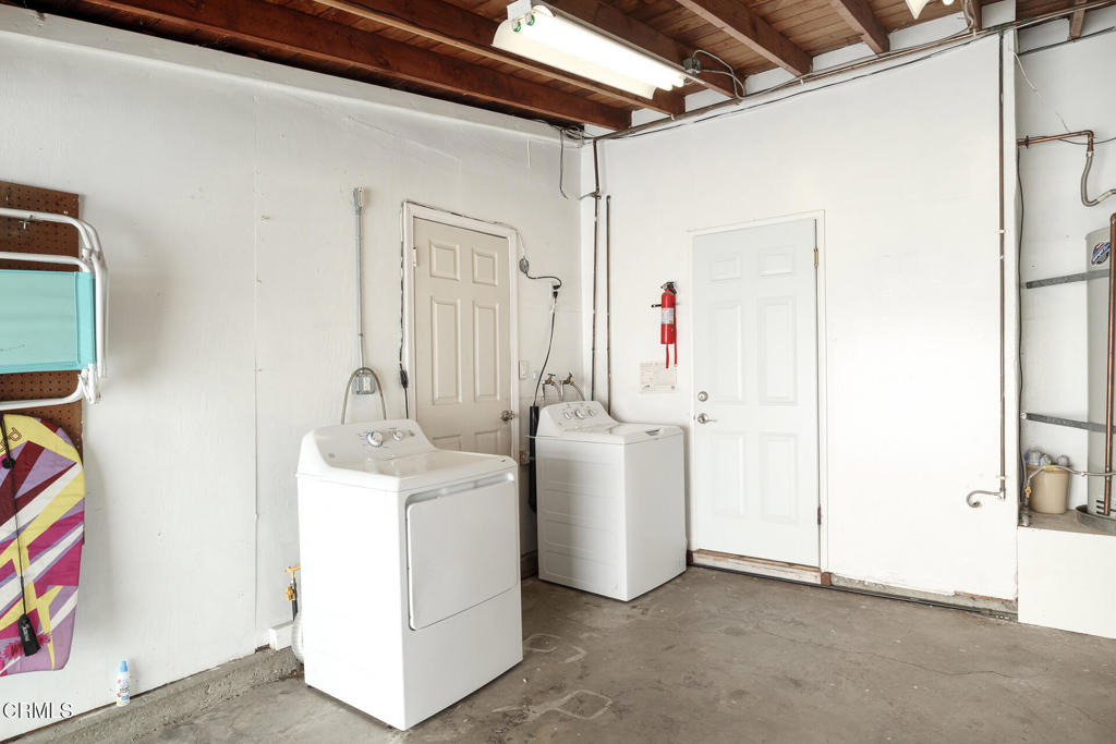 207 Rossmore Drive - Photo 15