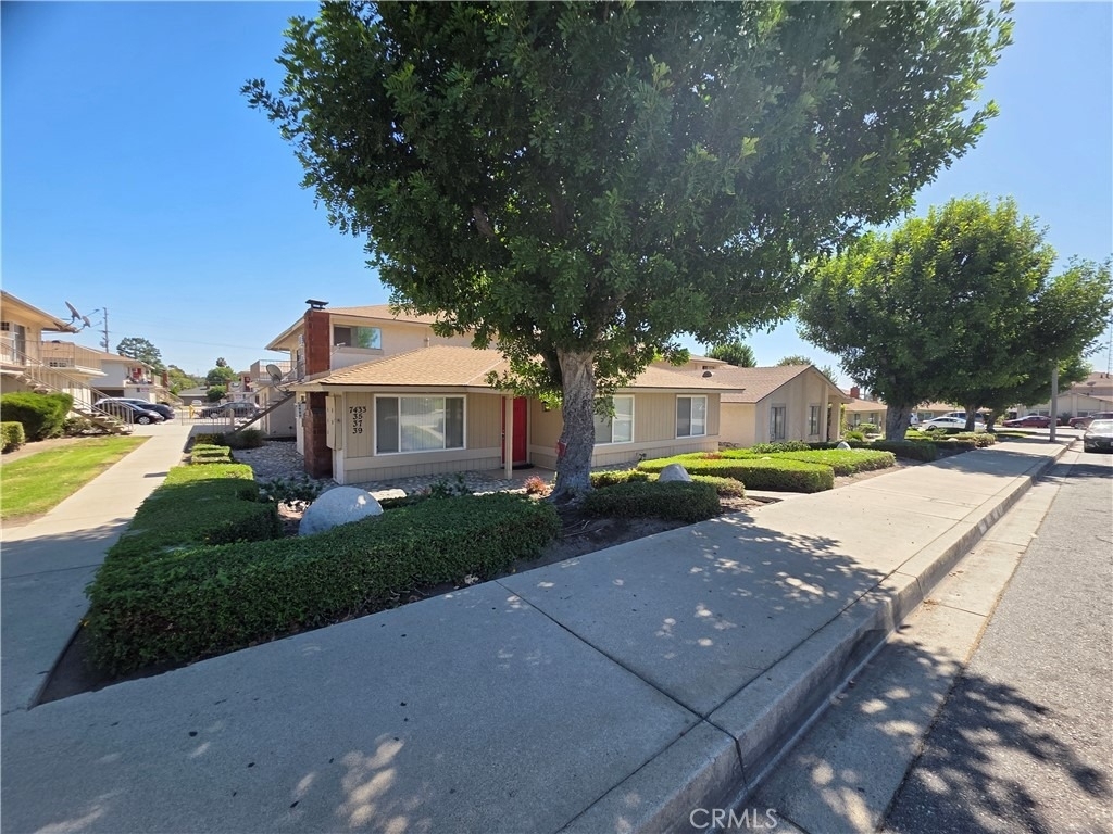 7433 Napa Court - Photo 14