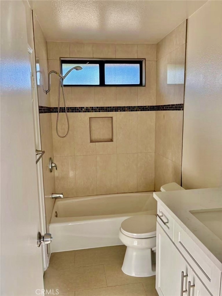10974 Glenoaks  Dr. - Photo 19
