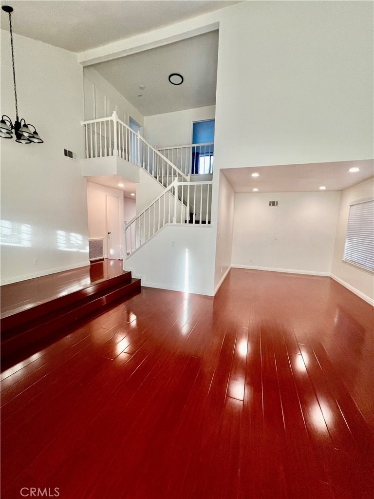 10974 Glenoaks  Dr. - Photo 6